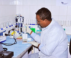 laboratory-img